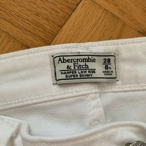 Abercrombie & Fitch White Ripped Skinny Low-Rise